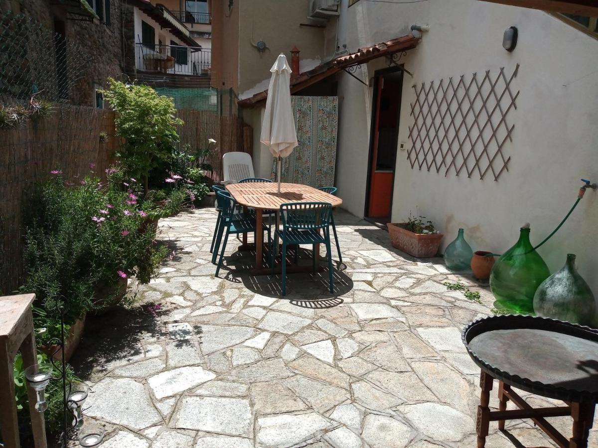 Holiday Home Carina Dolceacqua Exterior foto